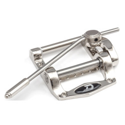 Diamond Deluxe Tremola...