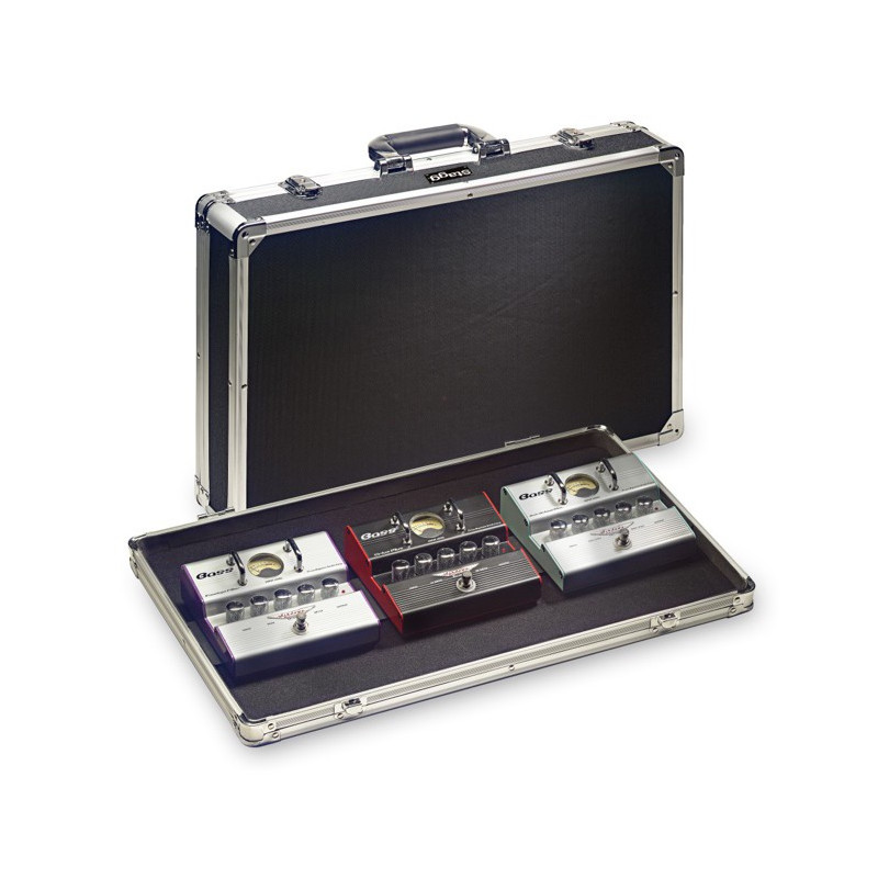 Pedalboard 53,5x32,0 con flight case